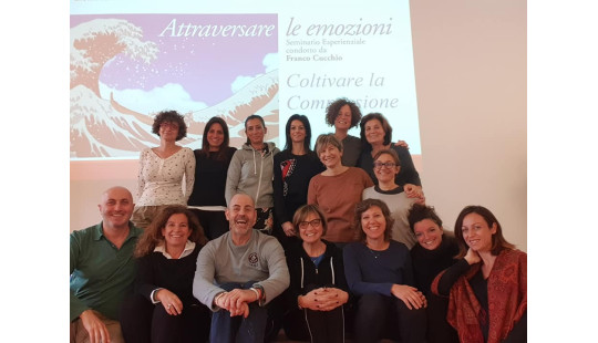 Attraversare le emozioni, coltivare la compassione